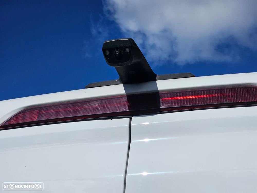 Maxus DELIVER 9 - 10