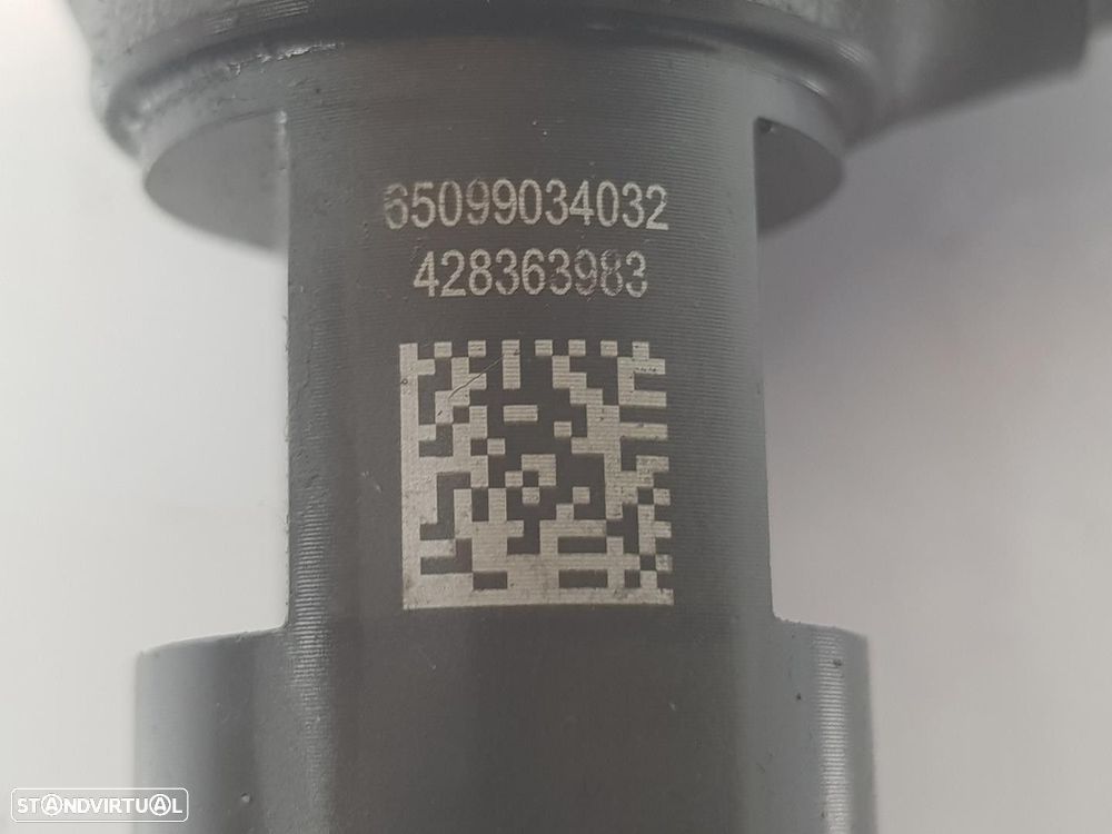 INJETOR SEAT LEON 2015 -04L130277D - 1