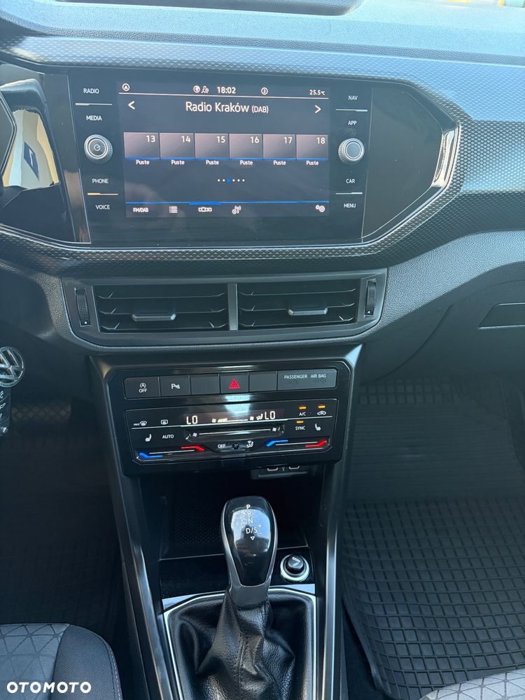 Volkswagen T-Cross - 20