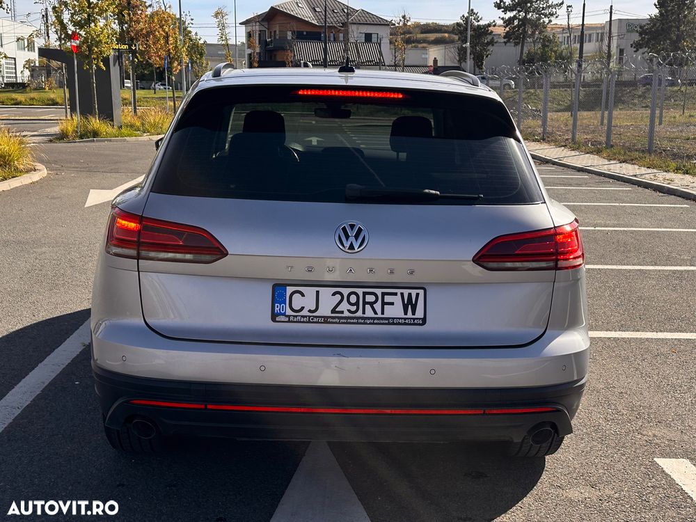 Volkswagen Touareg - 10
