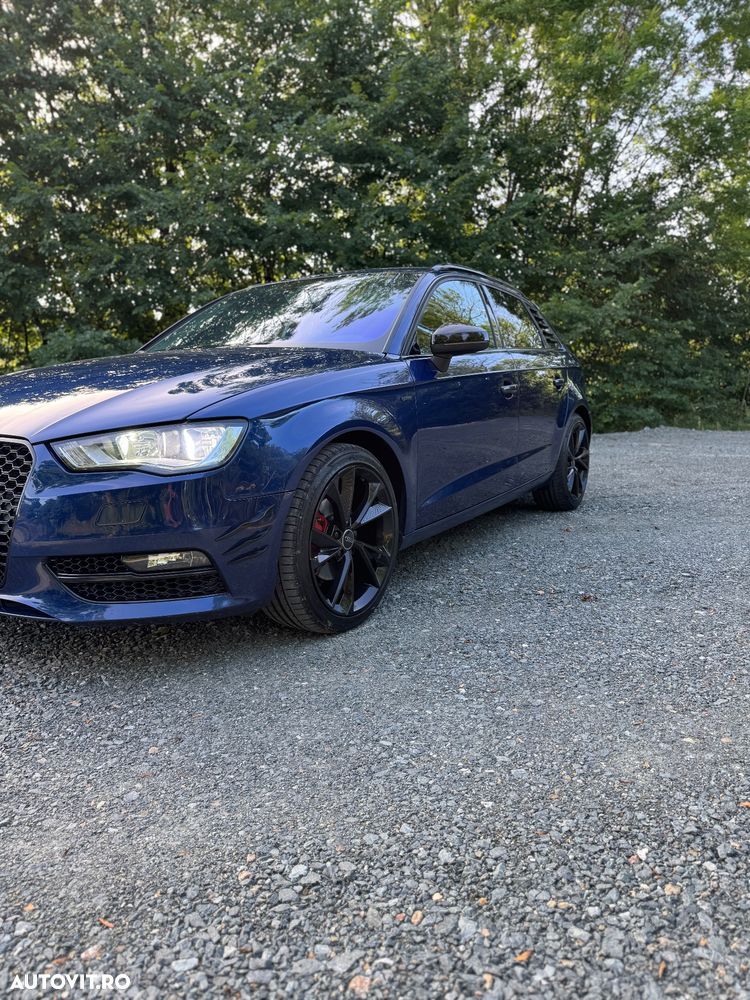 Audi A3 1.4 TFSI S tronic S line Sportpaket - 2