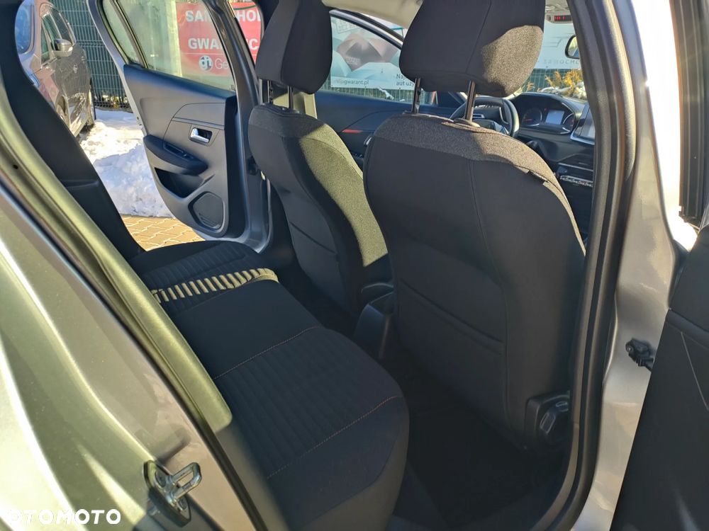 Peugeot 208 PureTech 75 Active - 17