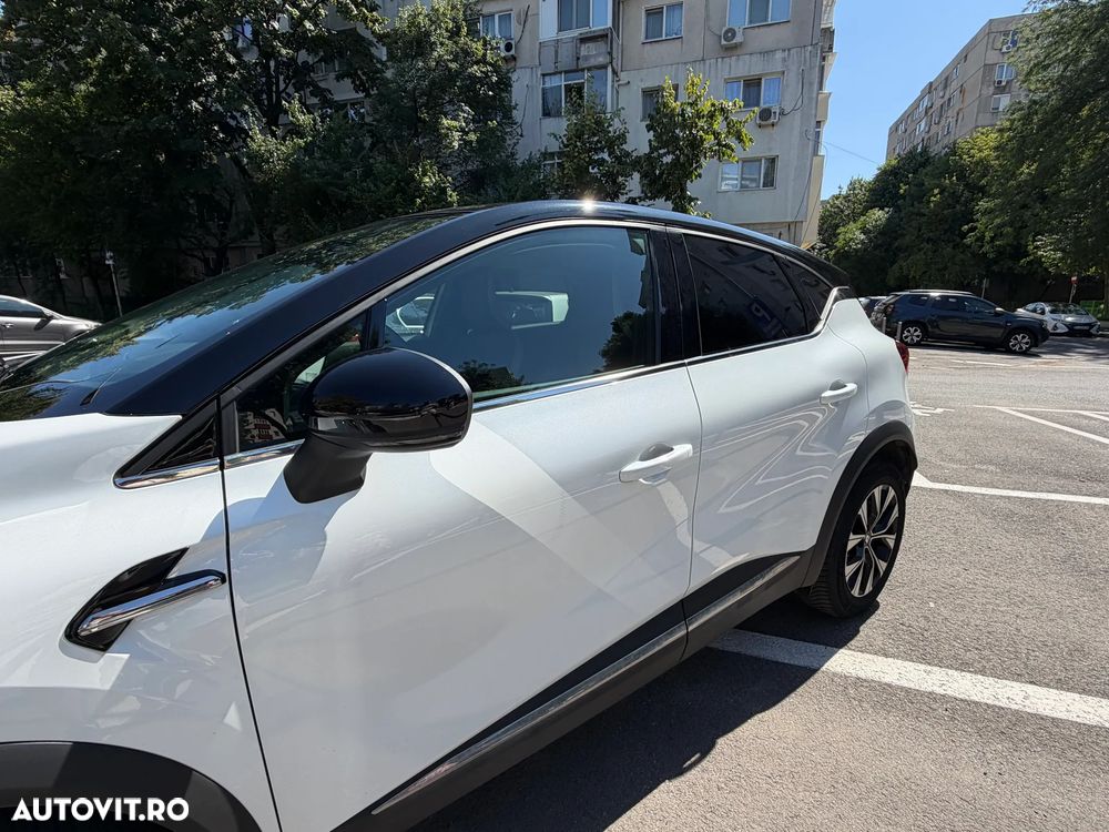 Renault Captur MHEV 140 Techno - 3