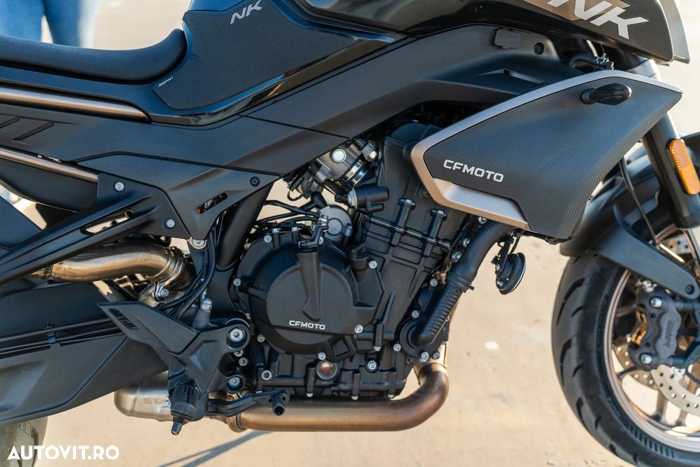 CF Moto 800 NK Advanced - 18