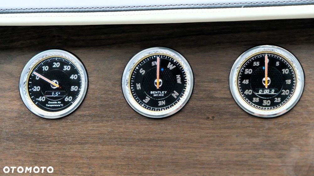 Bentley Continental GT - 23