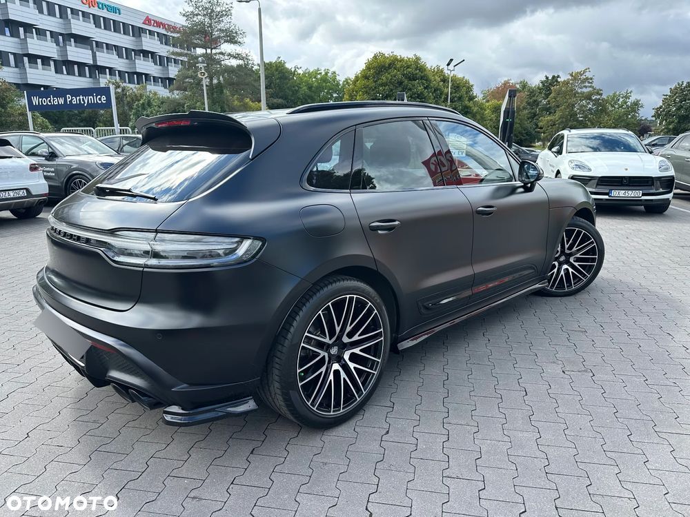 Porsche Macan T - 19
