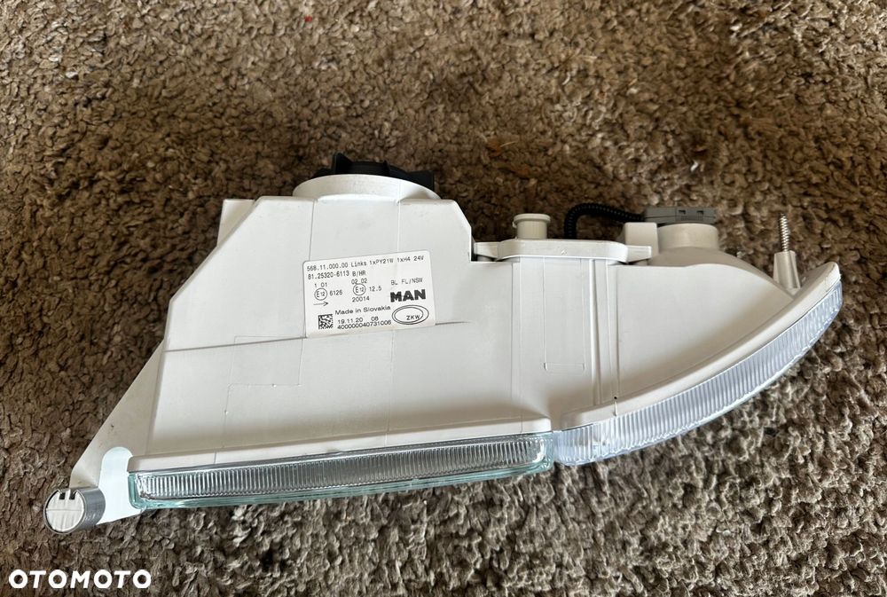 halogen man tga lewy z kierunkowskazem białym 81.25320-6113 - 3