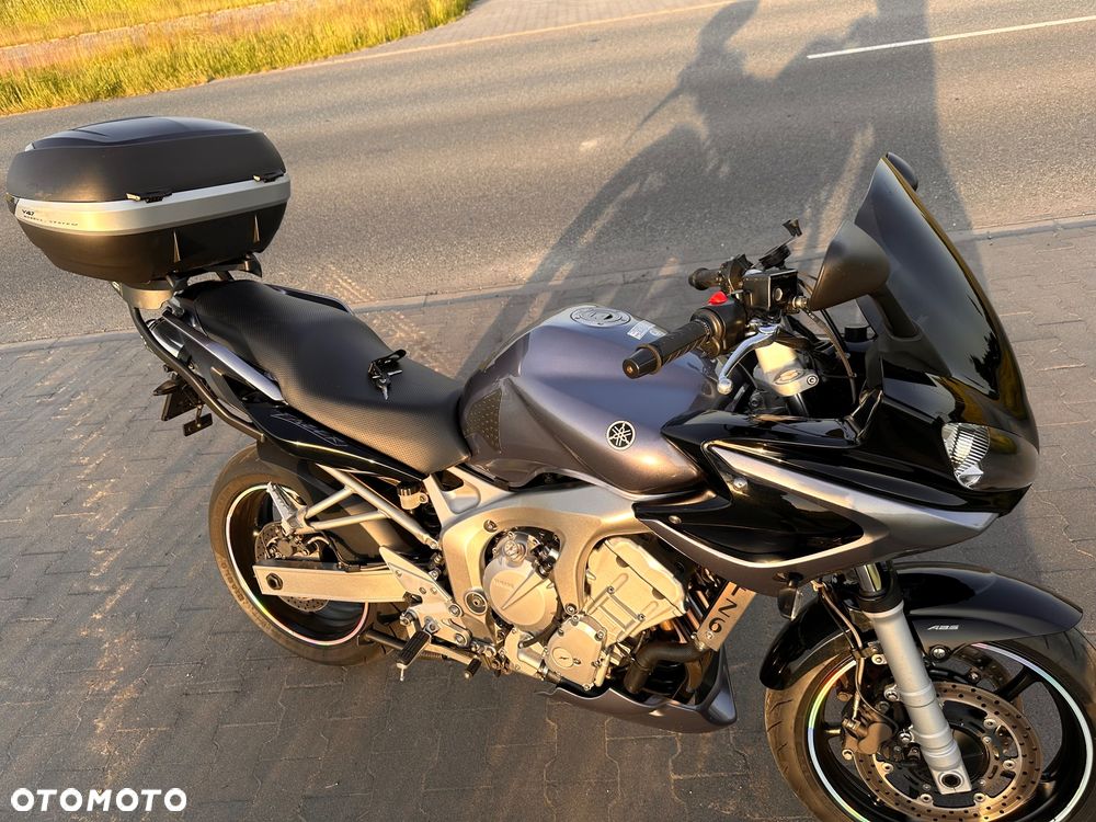 Yamaha FZ6 - 9