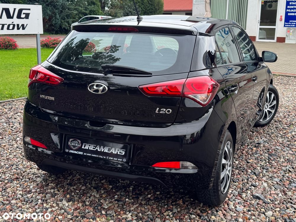 Hyundai i20 - 11