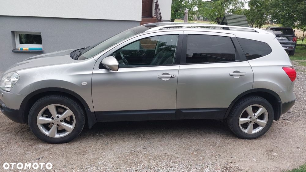 Nissan Qashqai+2 - 1