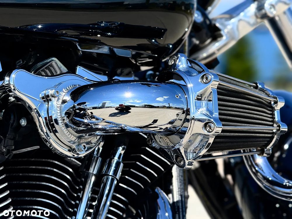 Harley-Davidson FXSB Breakout - 18