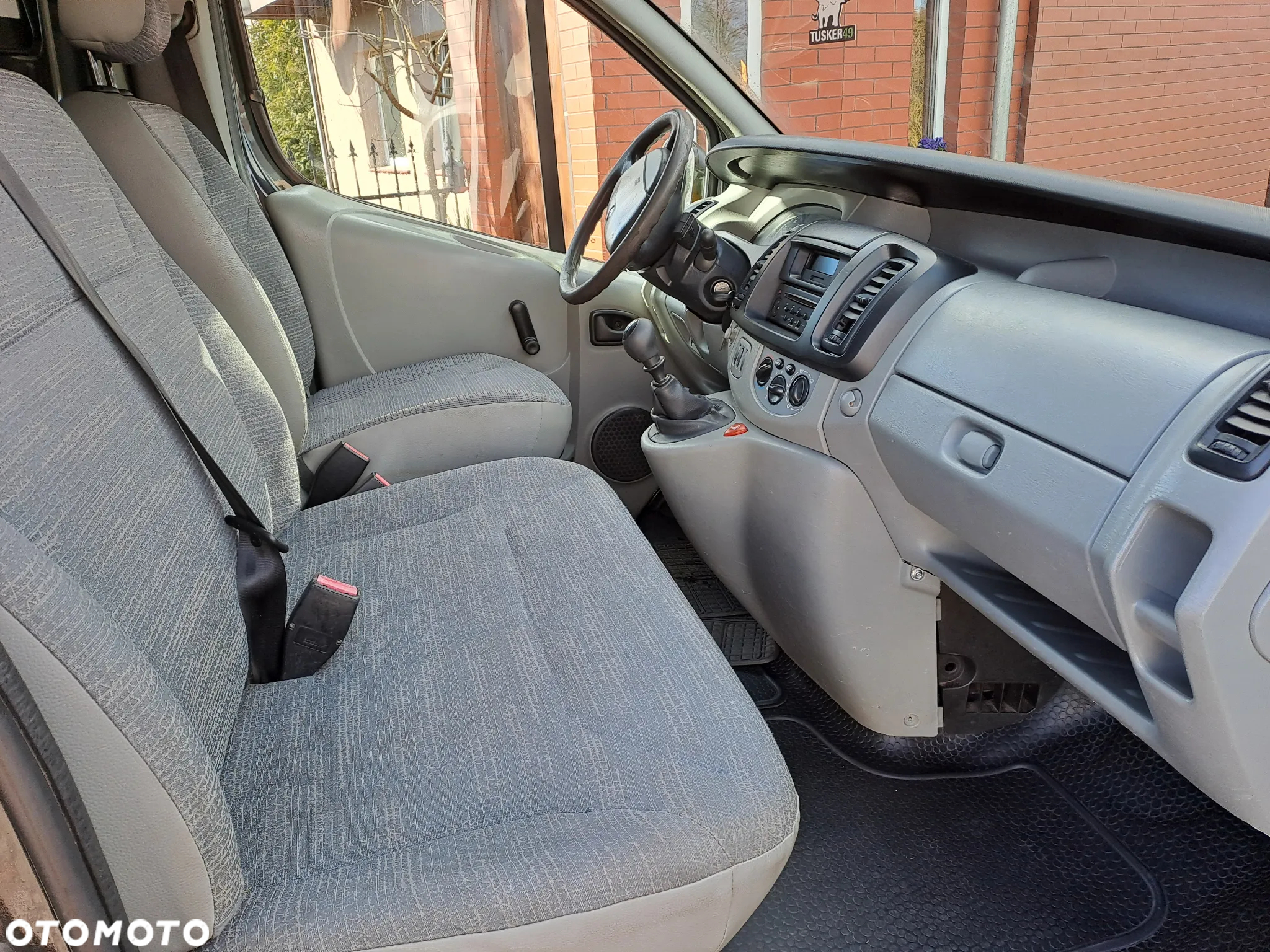 Renault Trafic - 10
