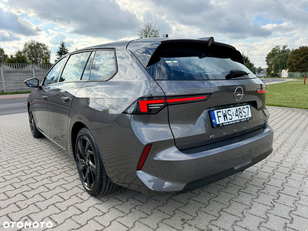 Opel Astra 1.2 Turbo Enjoy - 6