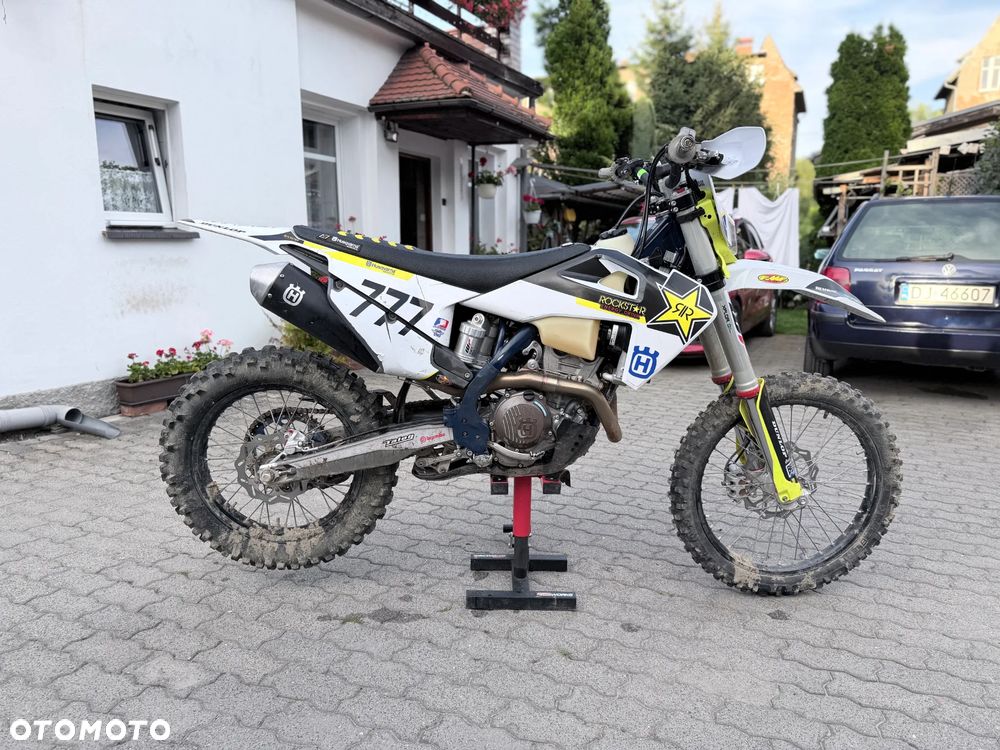 Husqvarna FE - 9
