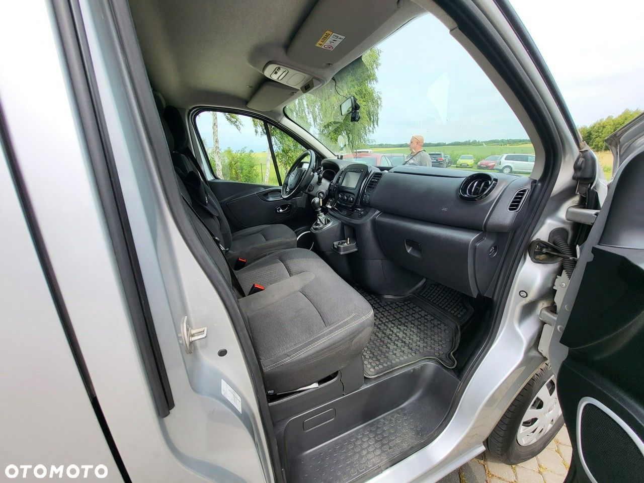 Opel Vivaro - 18