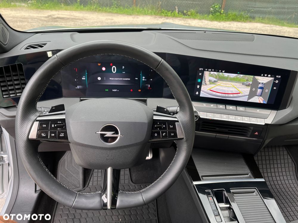 Opel Astra 1.2 T GS Line S&S - 24