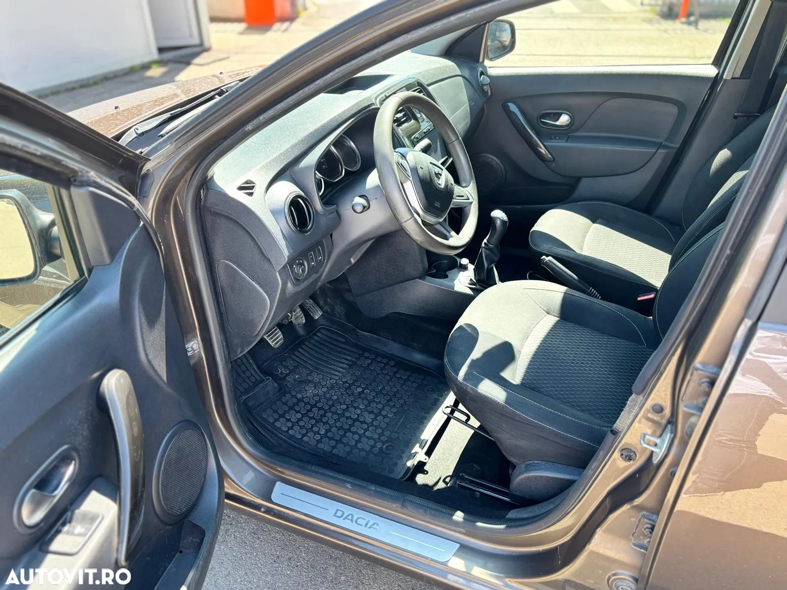 Dacia Logan - 9
