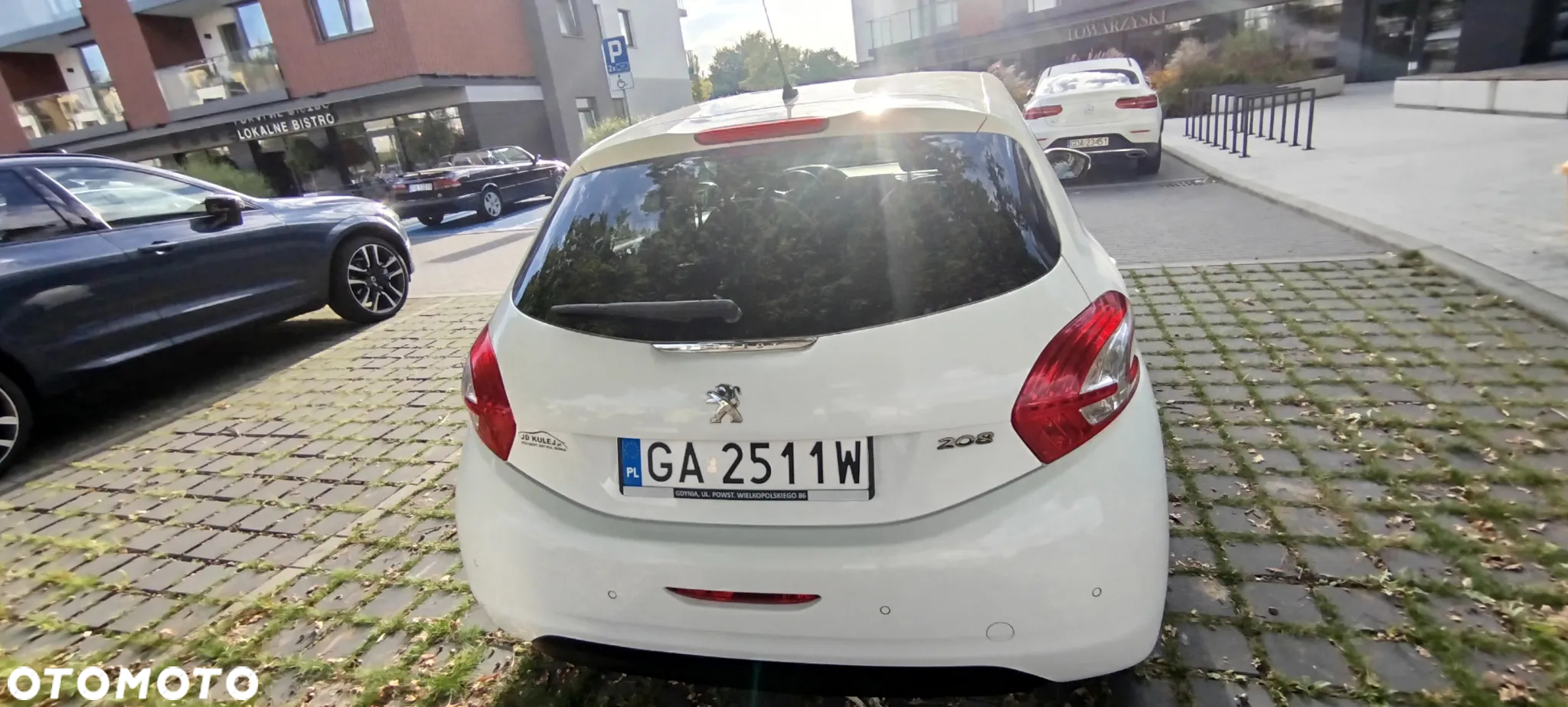 Peugeot 208 1.2 PureTech Allure - 6