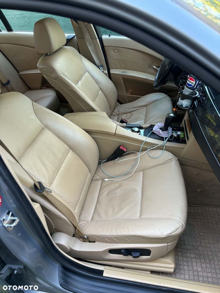 BMW Seria 5 - 12