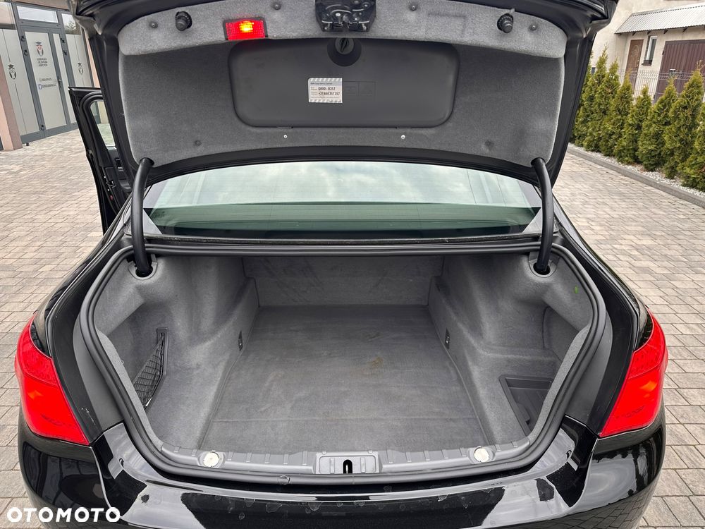 BMW Seria 7 730d - 39