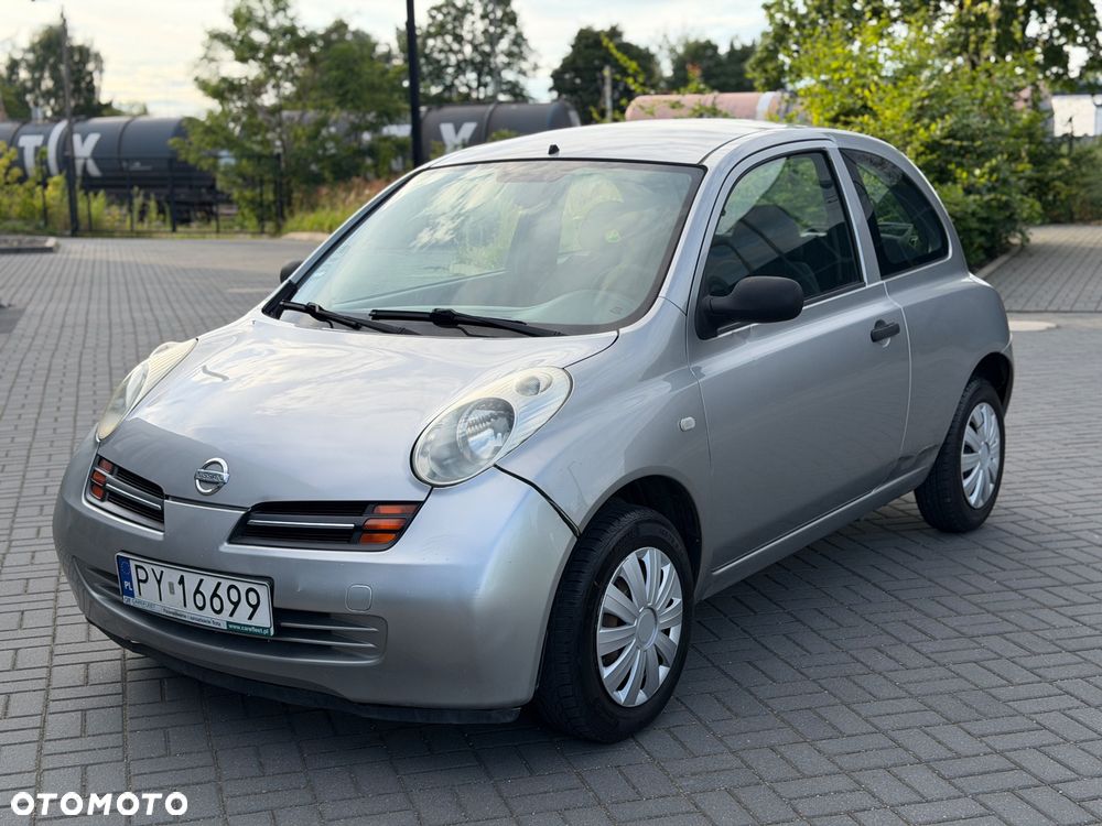 Nissan Micra - 1