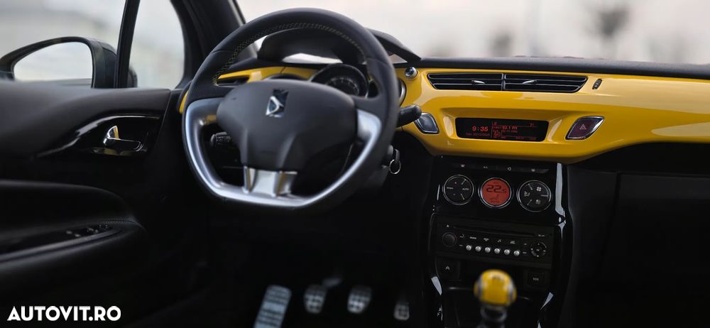 Citroën DS3 e-HDi 110 FAP Ultra-Prestige - 10