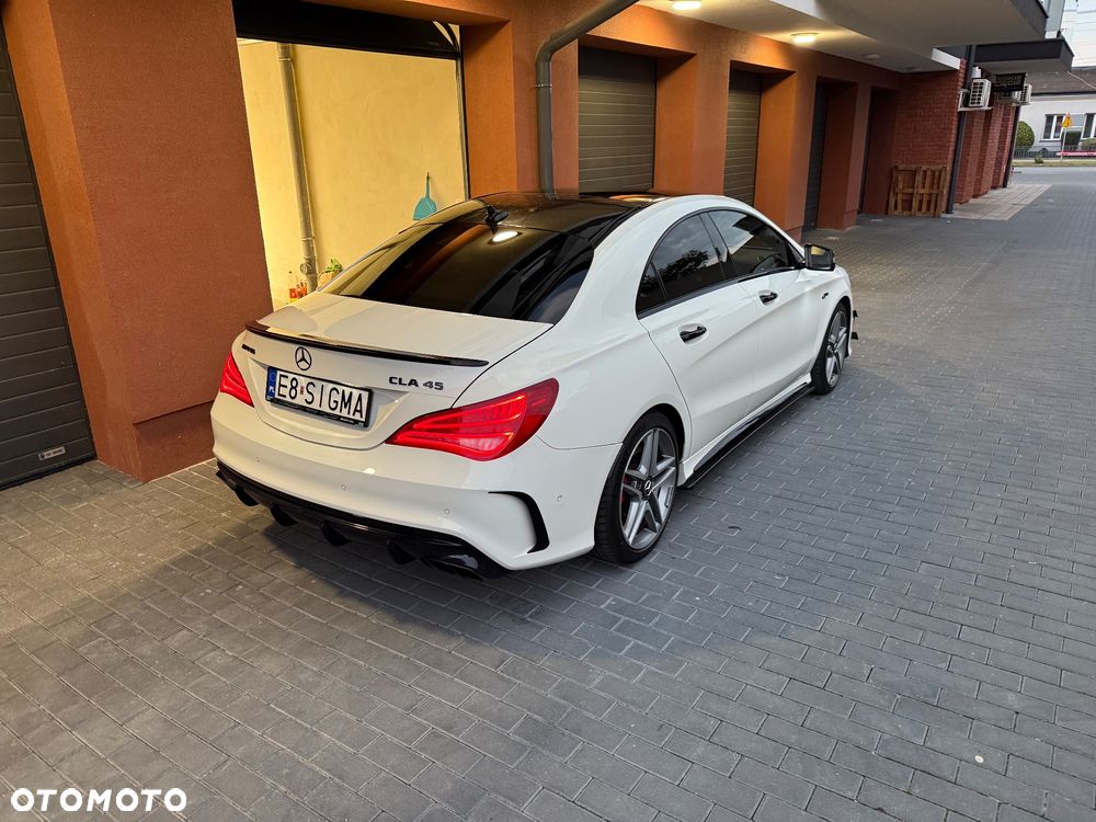 Mercedes-Benz CLA 45 AMG 4-Matic - 4