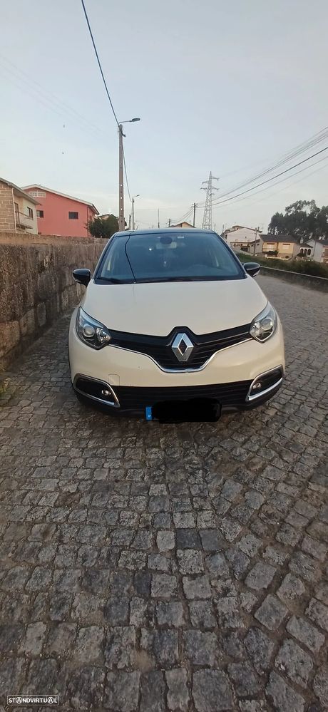 Renault Captur 1.5 dCi Exclusive EDC - 2