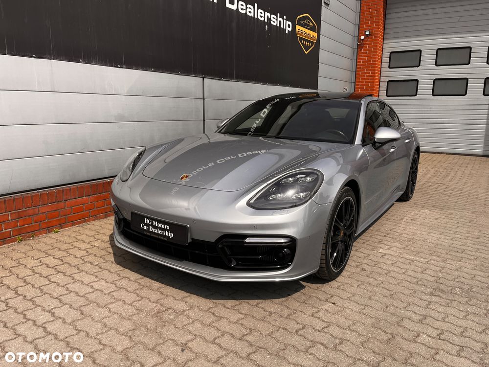 Porsche Panamera 4 - 3