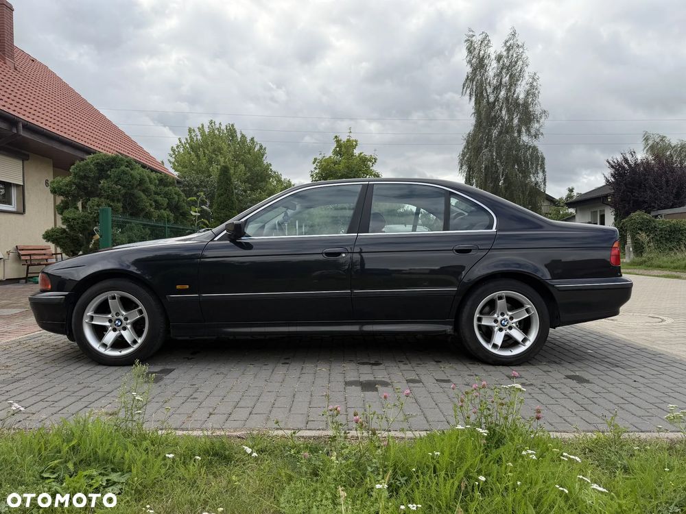 BMW Seria 5 1998 photo 2