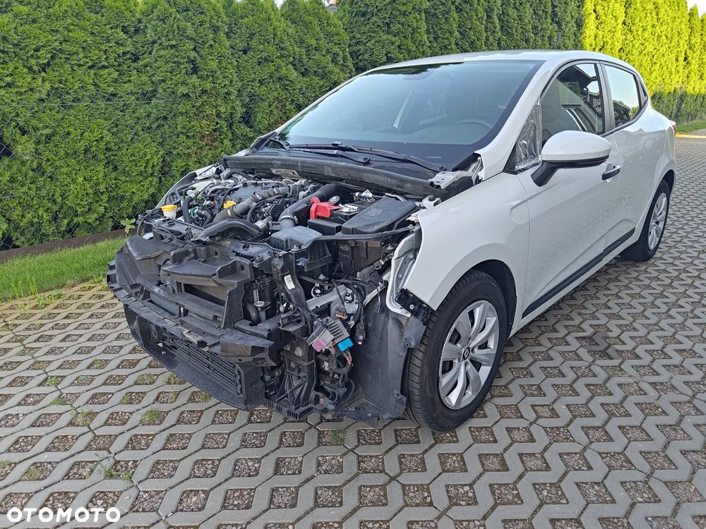 Renault Clio - 8