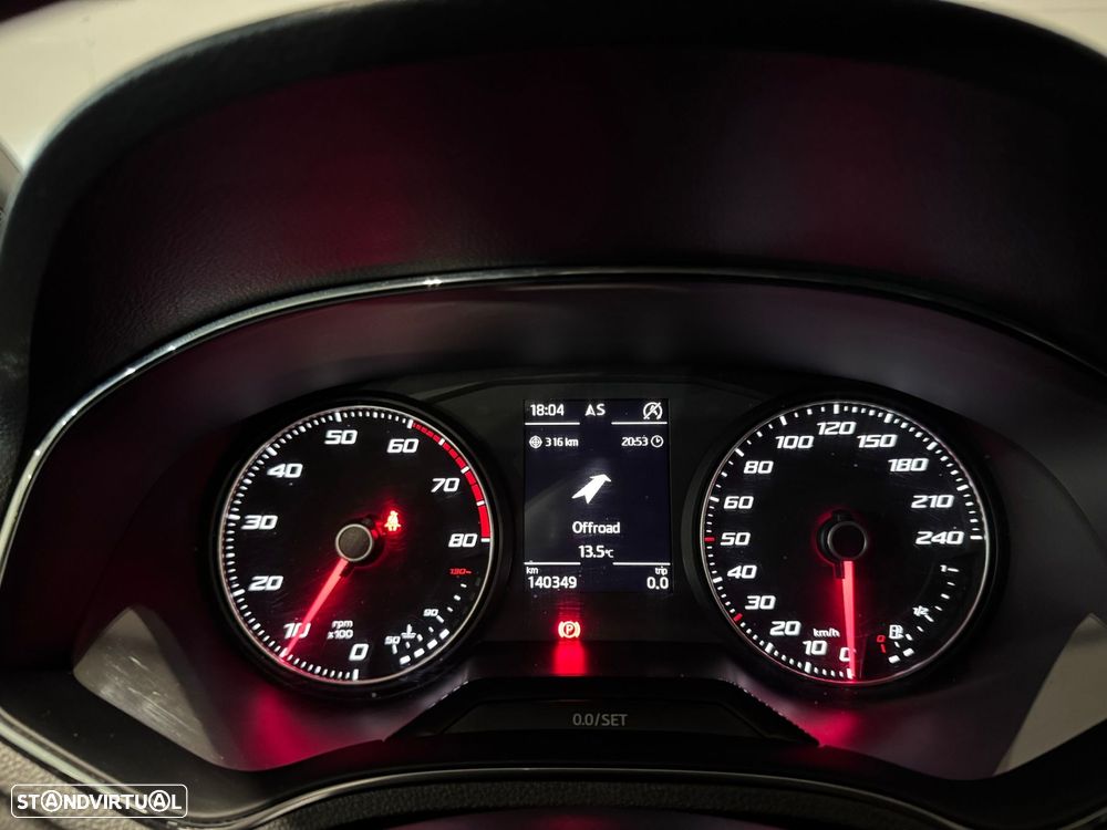 SEAT Arona 1.0 TSI FR - 37