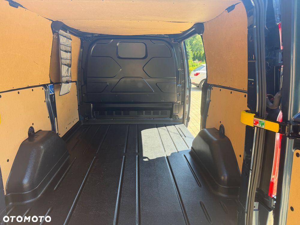 Ford Transit Custom - 15