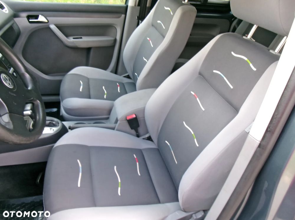 Volkswagen Caddy Life DSG - 6