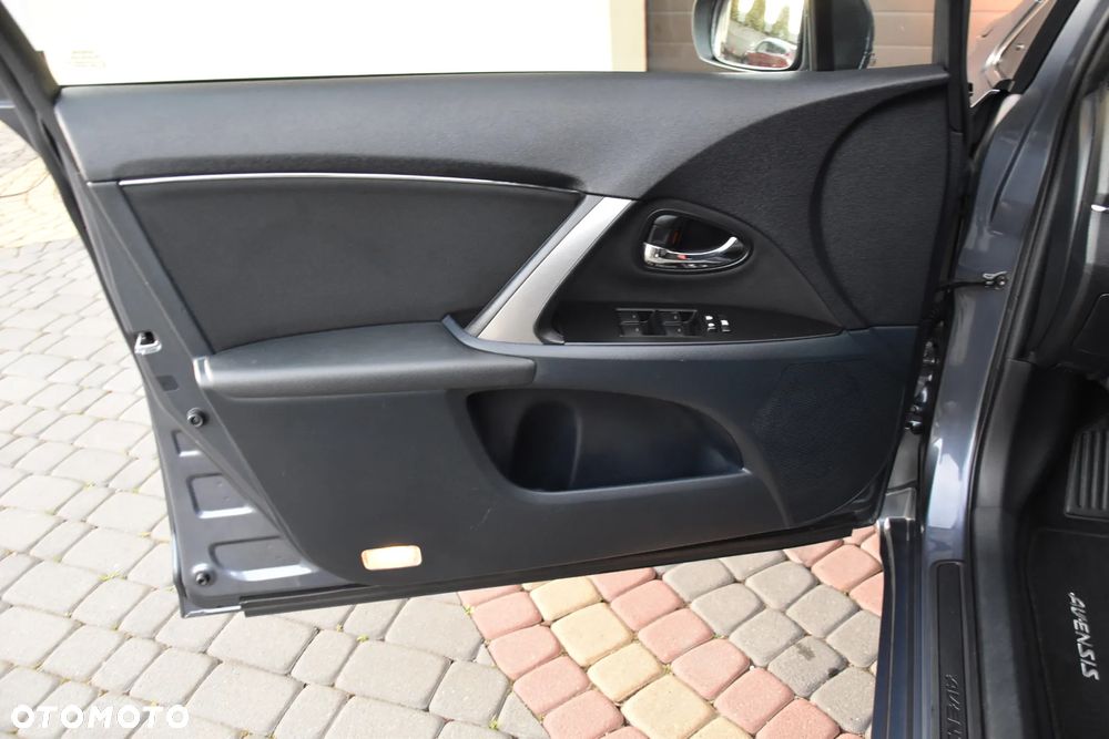 Toyota Avensis 1.8 Edition - 31