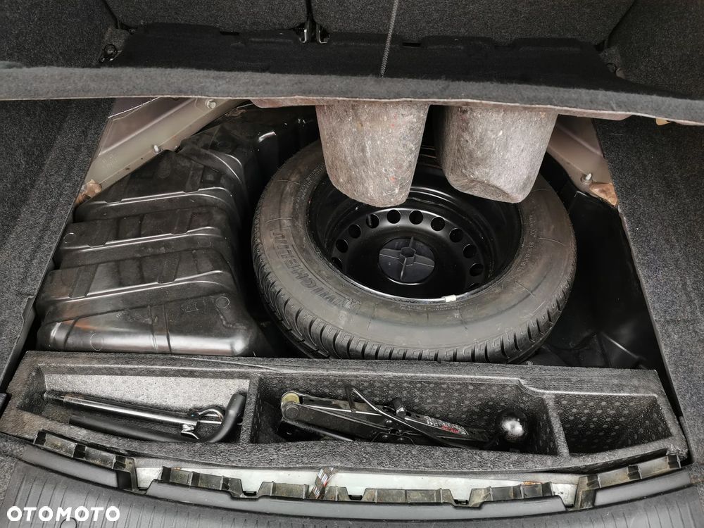 Renault Megane 1.5 dCi Avantage - 33