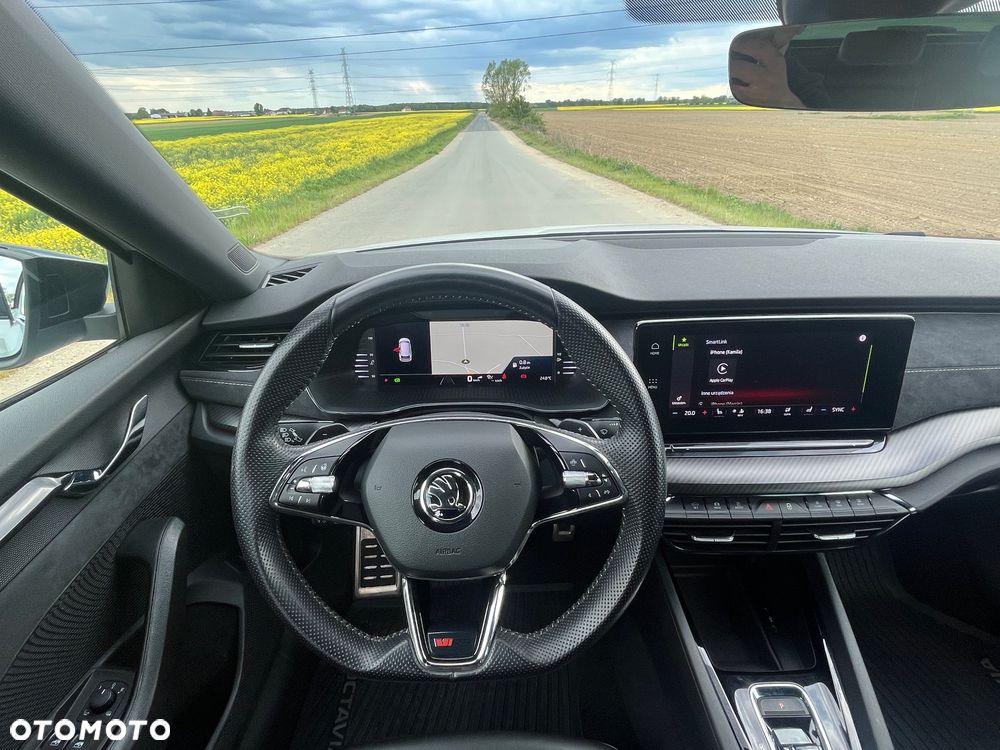 Skoda Octavia 2.0 TDI RS DSG - 21