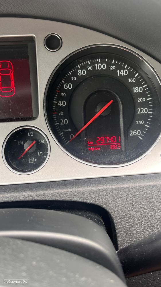 VW Passat Variant 2.0 TDI Confortline - 4