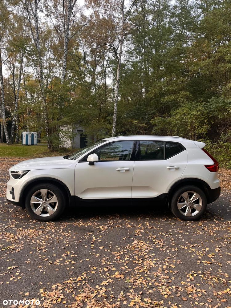 Volvo XC 40 B3 Core - 4