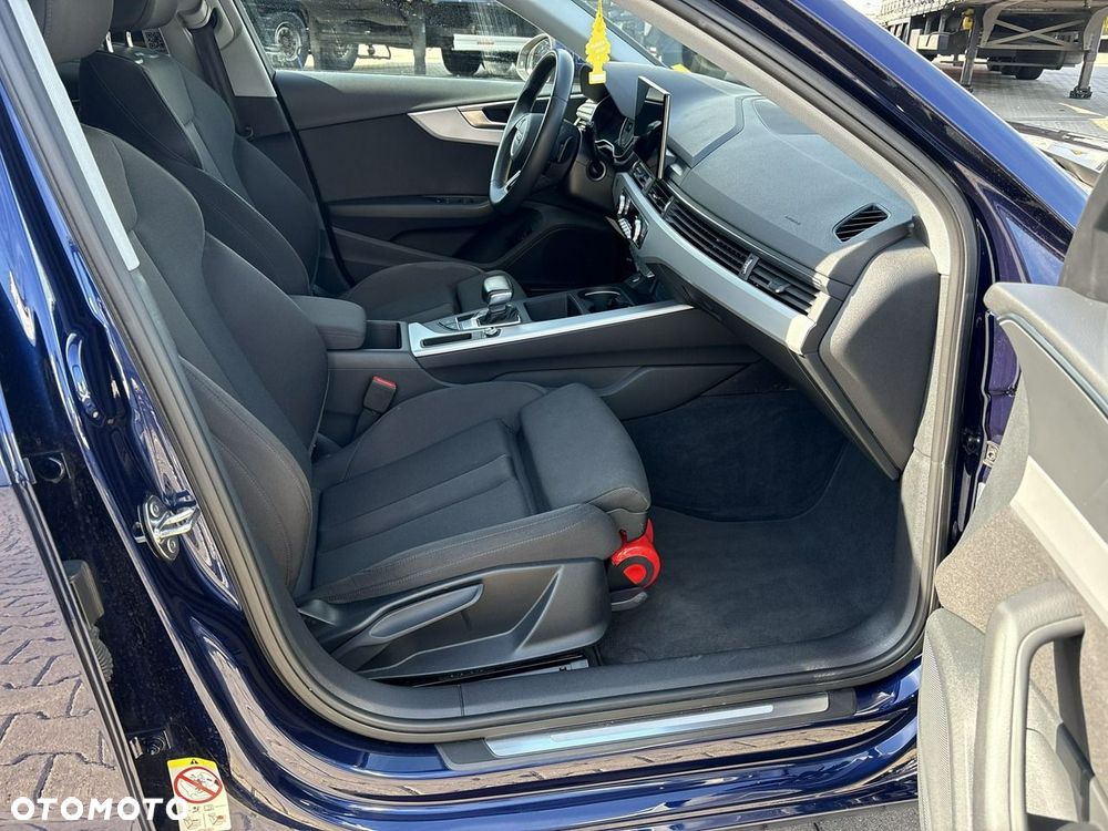 Audi A4 Allroad - 17