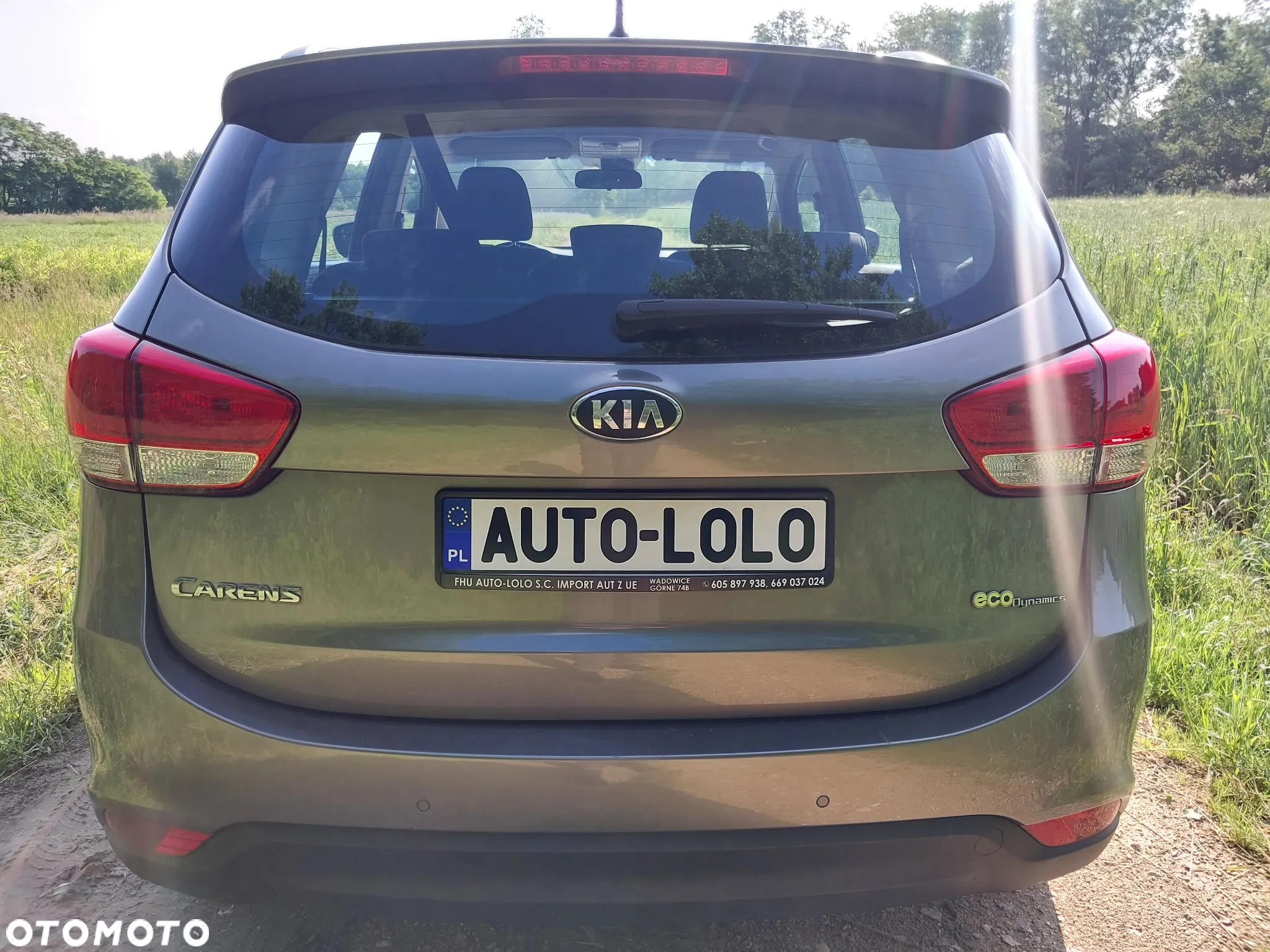 Kia Carens - 6