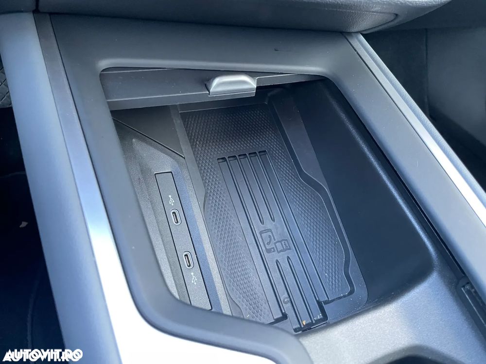 Volkswagen Passat - 4