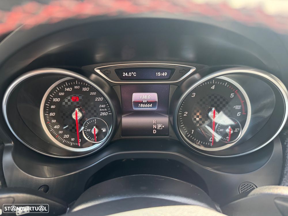 Mercedes-Benz A 180 d 7G-DCT AMG Line - 15