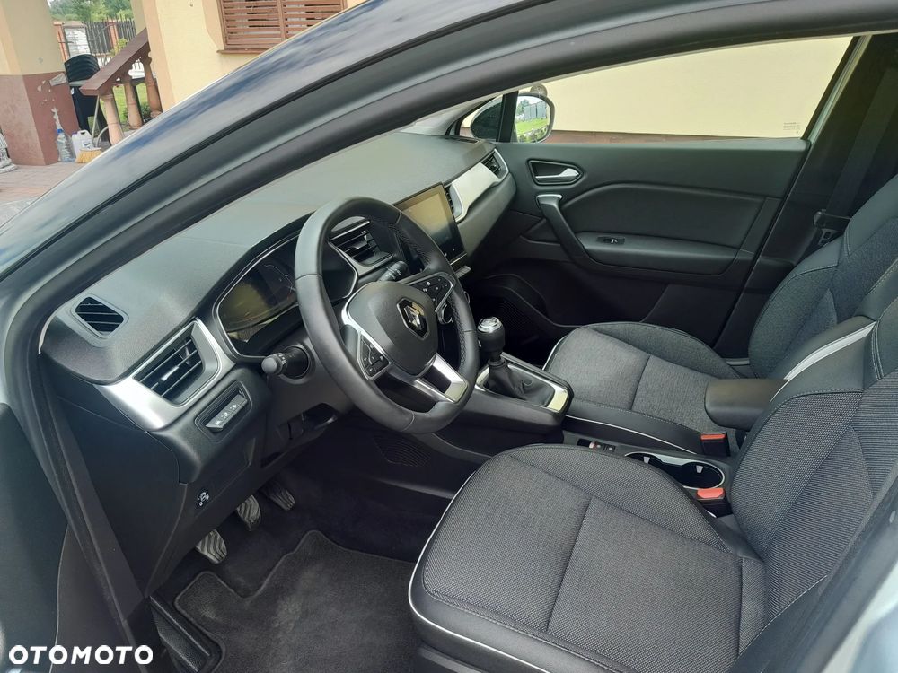 Renault Captur TCe 100 INTENS - 11