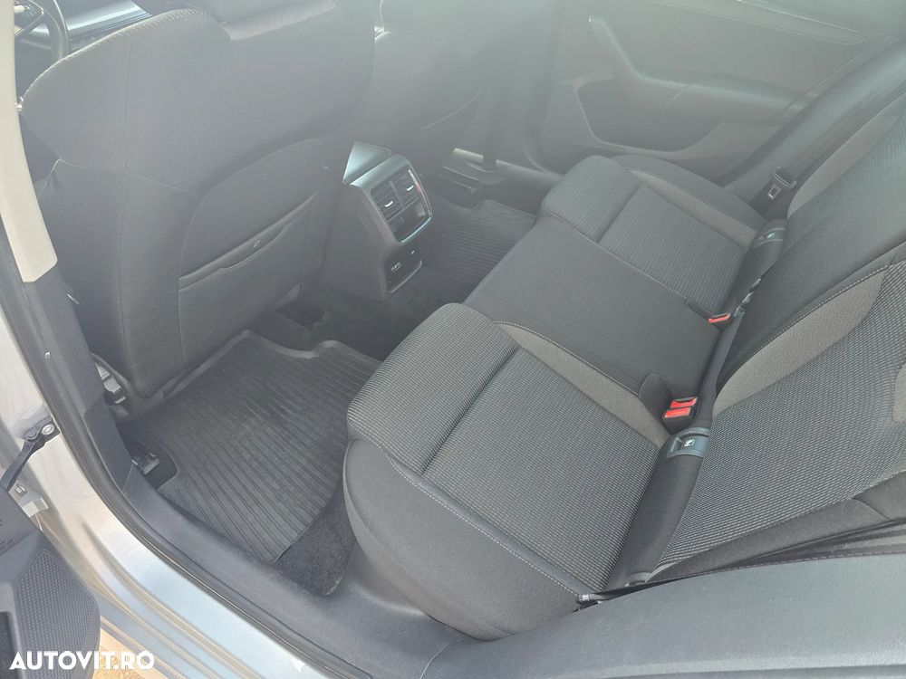 Skoda Octavia 2.0 TDI Ambition - 9