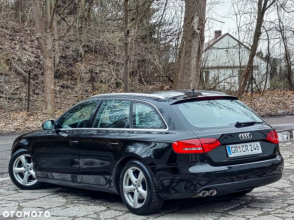 Audi A4 Avant 2.0 TDI DPF Ambition - 13