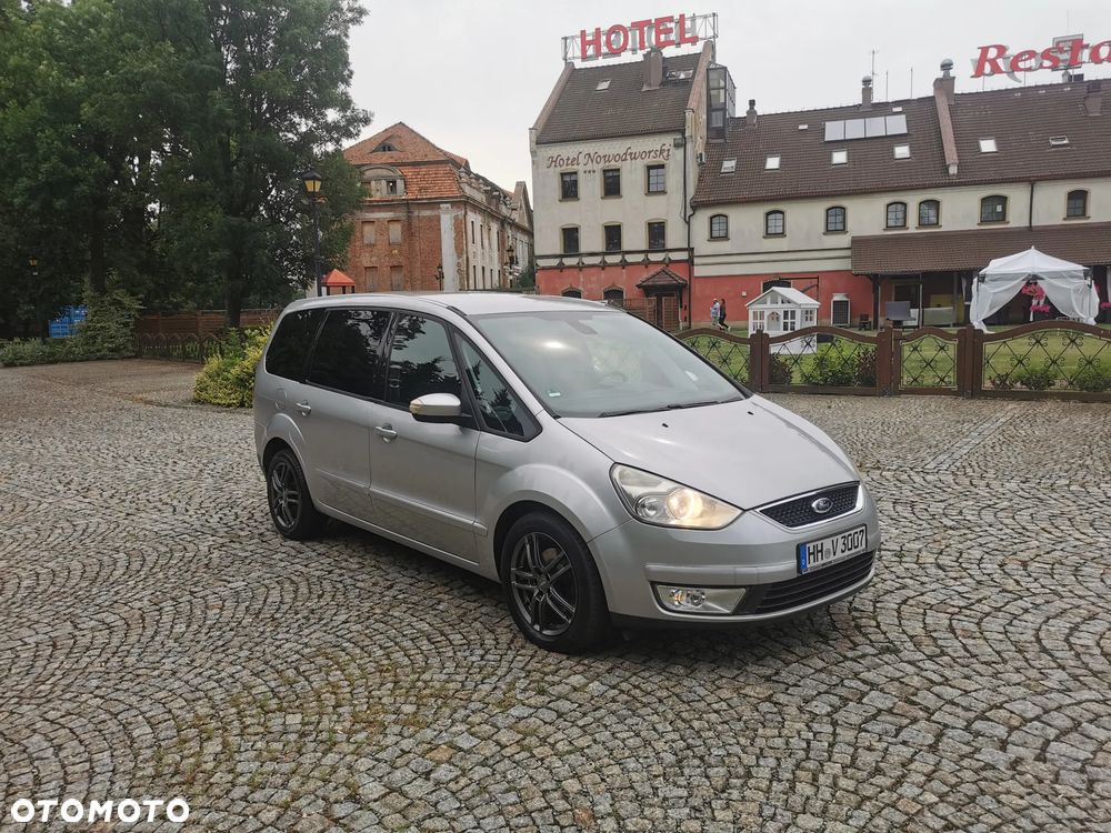 Ford Galaxy 2.0 TDCi Ambiente - 1