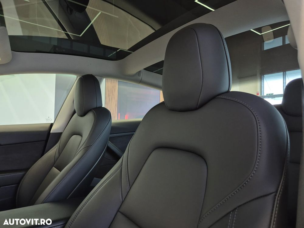 Tesla Model 3 Langstreckenbatterie Allradantrieb Dual Motor - 17