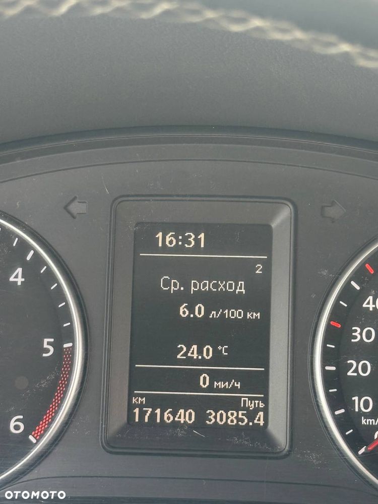 Volkswagen Touran 1.6 TDI DPF Comfortline - 10