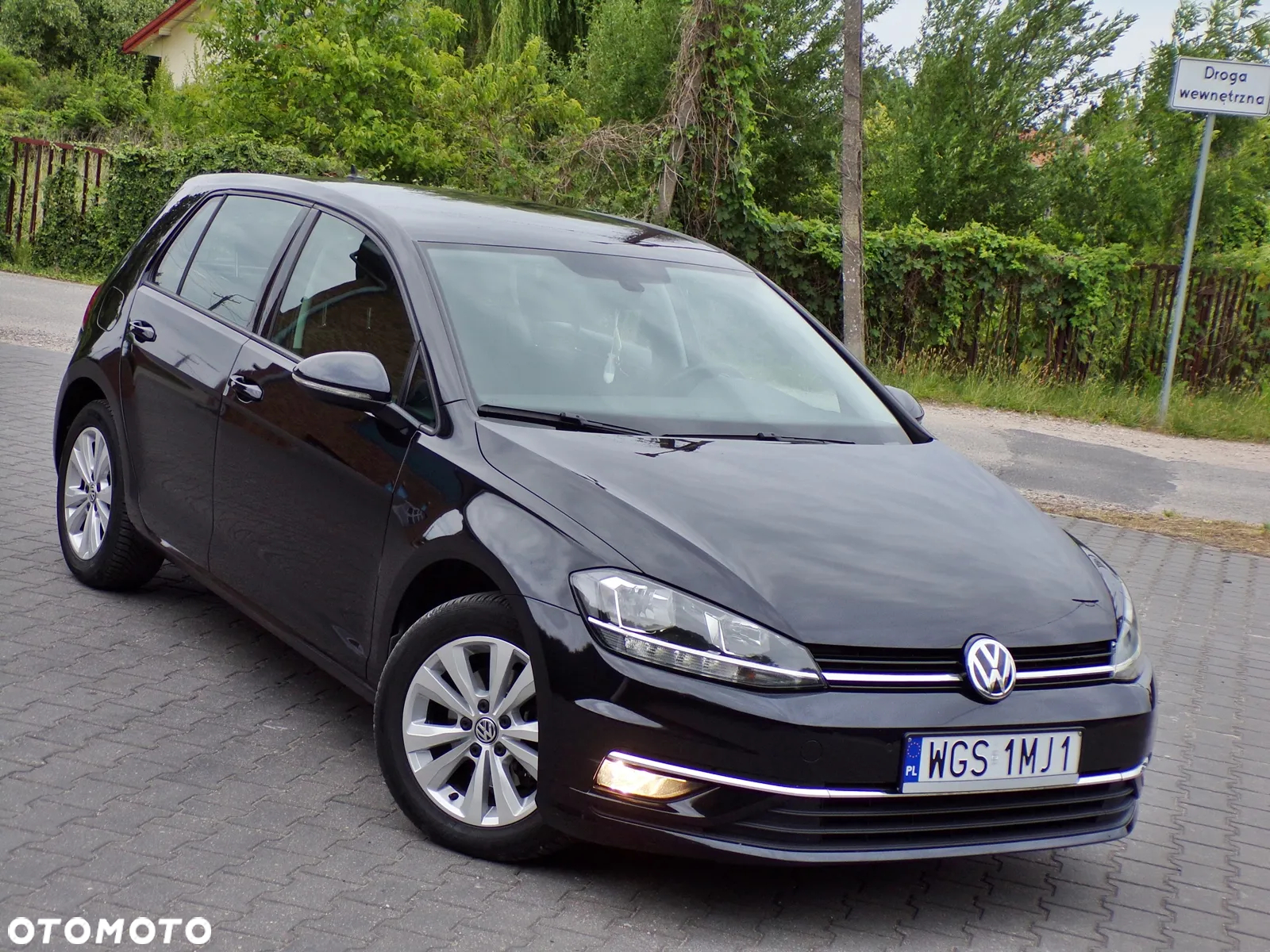 Volkswagen Golf - 14